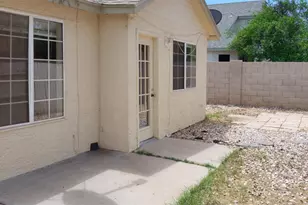 5832 S 42nd Pl, Phoenix, AZ 85040 - Photo 15