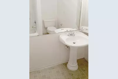 5832 S 42nd Place, Phoenix, AZ 85040 - Photo 7