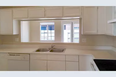 5832 S 42nd Place, Phoenix, AZ 85040 - Photo 5