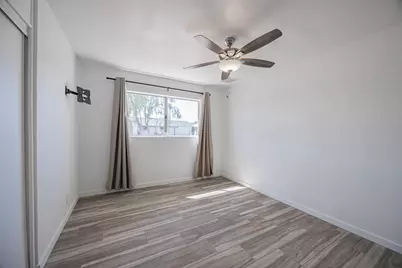 8518 E Rancho Vista Drive, Scottsdale, AZ 85251 - Photo 19