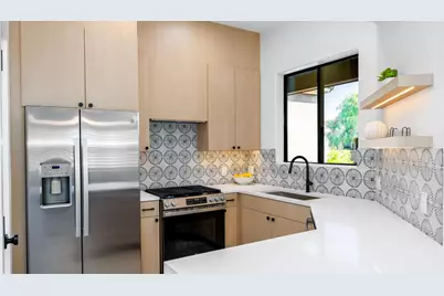 7027 N Scottsdale Road #Unit 225, Paradise Valley, AZ 85253 - Photo 1