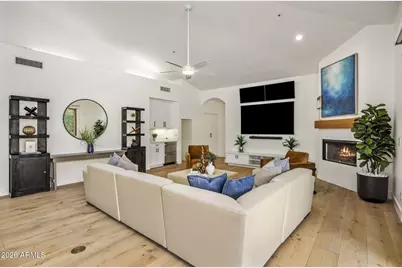 9646 E Laurel Lane, Scottsdale, AZ 85260 - Photo 17