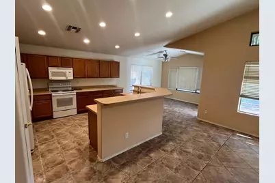 13427 W Banff Lane, Surprise, AZ 85379 - Photo 3