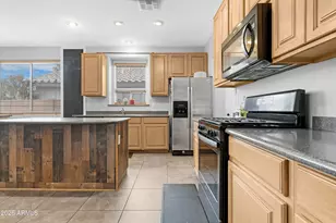 951 E Penny Ln, San Tan Valley, AZ 85140 - Photo 17