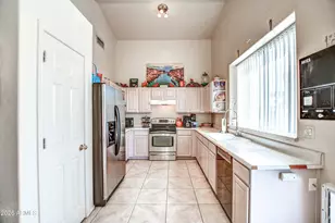 7237 E Lomita Ave, Mesa, AZ 85209 - Photo 17