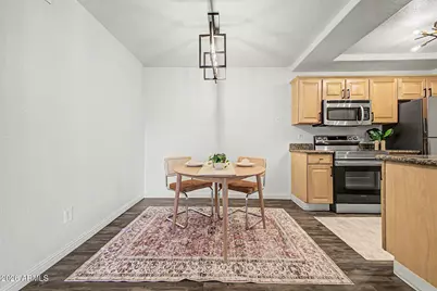 2121 W Royal Palm Road #1097, Phoenix, AZ 85021 - Photo 5