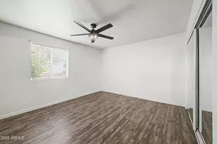 2121 W Royal Palm Rd, Phoenix, AZ 85021 - Photo 11