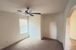 5662 W Desert Jewel Dr, Glendale, AZ 85302 - Photo 11