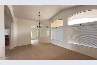 5662 W Desert Jewel Drive, Glendale, AZ 85302 - Photo 7