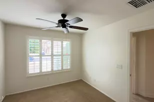 5662 W Desert Jewel Dr, Glendale, AZ 85302 - Photo 19