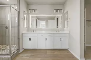 25311 N 21st Ave, Phoenix, AZ 85085 - Photo 27