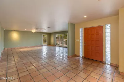 1569 W El Caminito Drive, Phoenix, AZ 85021 - Photo 5