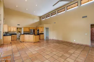 1569 W El Caminito Dr, Phoenix, AZ 85021 - Photo 9