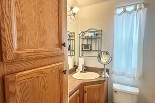 111 S Greenfield Rd, Mesa, AZ 85206 - Photo 25