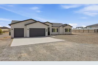 2135 W Josiah Trail, San Tan Valley, AZ 85144 - Photo 1