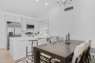 2933 N Casa Tomas Ct, Phoenix, AZ 85016 - Photo 11