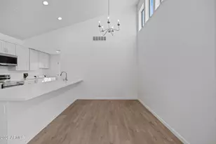 2933 N Casa Tomas Ct, Phoenix, AZ 85016 - Photo 11