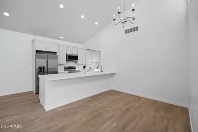 2933 N Casa Tomas Court, Phoenix, AZ 85016 - Photo 13