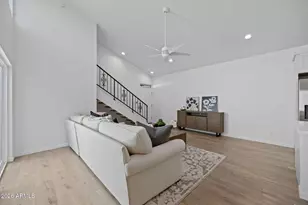 2933 N Casa Tomas Ct, Phoenix, AZ 85016 - Photo 9