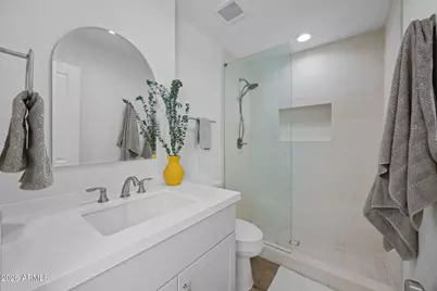 2933 N Casa Tomas Court, Phoenix, AZ 85016 - Photo 21