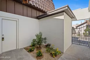 2933 N Casa Tomas Ct, Phoenix, AZ 85016 - Photo 5