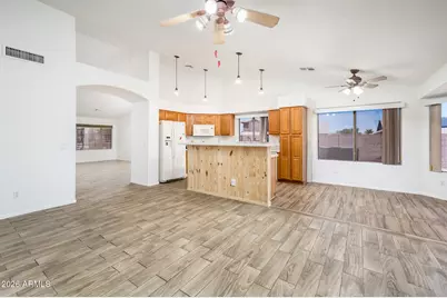 11381 S Obispo Drive, Goodyear, AZ 85338 - Photo 7