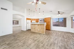 11381 S Obispo Dr, Goodyear, AZ 85338 - Photo 7