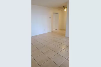 1345 E Campbell Avenue #Apt 5, Phoenix, AZ 85014 - Photo 5
