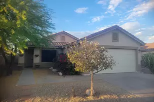 684 W Jardin Dr, Casa Grande, AZ 85122 - Photo 1