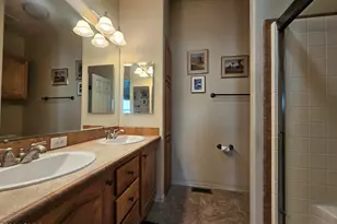 650 N Hawes Rd, Mesa, AZ 85207 - Photo 17