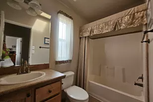 650 N Hawes Rd, Mesa, AZ 85207 - Photo 11