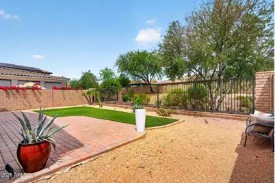 12124 W Peak View Road, Peoria, AZ 85383 - Photo 35