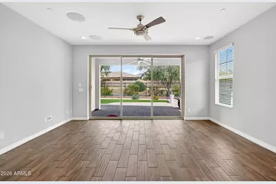 12124 W Peak View Road, Peoria, AZ 85383 - Photo 9