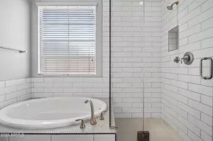 12124 W Peak View Rd, Peoria, AZ 85383 - Photo 19