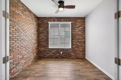 12124 W Peak View Road, Peoria, AZ 85383 - Photo 11