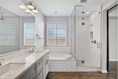 12124 W Peak View Road, Peoria, AZ 85383 - Photo 17