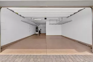 12124 W Peak View Rd, Peoria, AZ 85383 - Photo 29