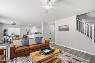 11317 W Austin Thomas Dr, Surprise, AZ 85378 - Photo 9