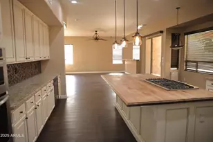562 N Danielson Way, Chandler, AZ 85225 - Photo 11