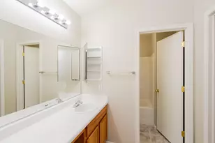 1048 E Monteleone St, San Tan Valley, AZ 85140 - Photo 11