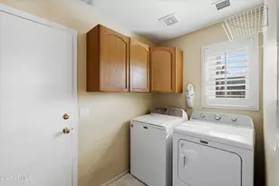 9922 N 57th Ln, Glendale, AZ 85302 - Photo 23