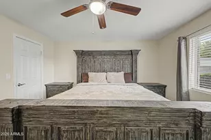 3348 E Anderson Dr, Phoenix, AZ 85032 - Photo 13