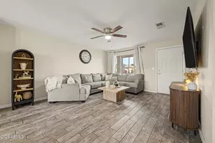 3348 E Anderson Dr, Phoenix, AZ 85032 - Photo 5