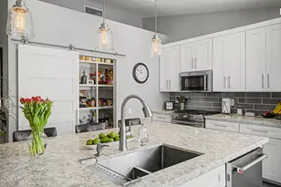 6939 W Robin Ln, Glendale, AZ 85310 - Photo 13