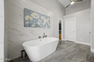 6939 W Robin Lane, Glendale, AZ 85310 - Photo 19