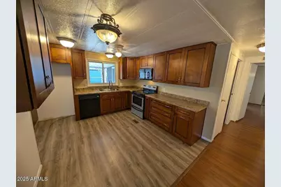 18003 N 2nd Street, Phoenix, AZ 85022 - Photo 5