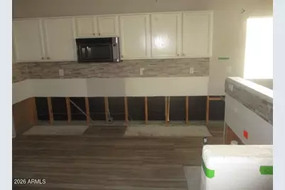 13265 W Watson Lane, Surprise, AZ 85379 - Photo 7