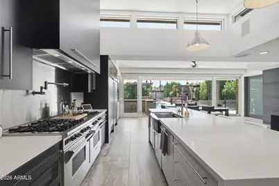 3007 N 56th Street, Phoenix, AZ 85018 - Photo 7