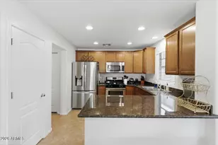 3342 E Milky Way, Gilbert, AZ 85295 - Photo 7