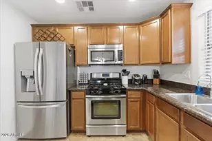3342 E Milky Way, Gilbert, AZ 85295 - Photo 9